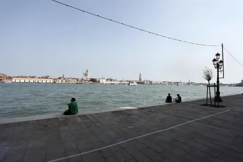 Generator Venice Xung quanh Photos