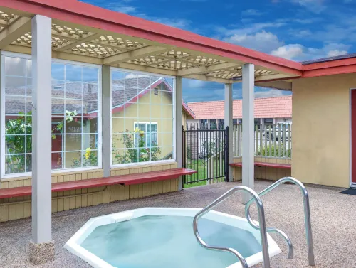 SureStay Hotel by Best Western Seaside Monterey Leisure & Recreation Photos
