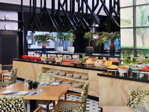 Mövenpick Hotel Jumeirah Beach Ăn uống Photos