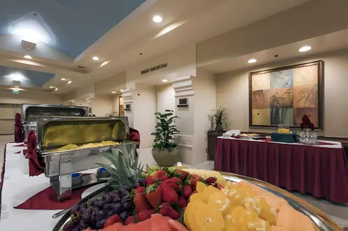 Grand Vista Hotel Dining Photos