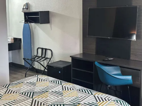 Motel 6 Kissimmee, FL - Orlando Rum Photos