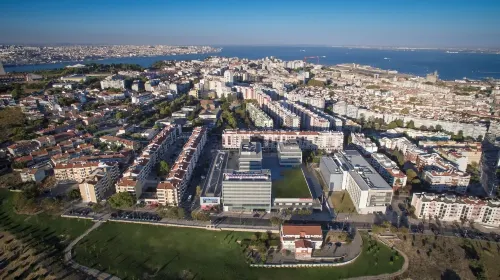 Mercure Lisboa Almada Hotel À proximité de l'hôtel Photos