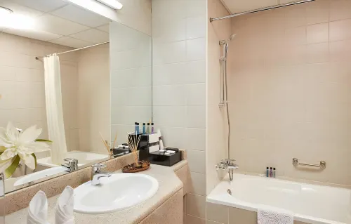 ZiQoo Hotel Apartments Dubai Photos