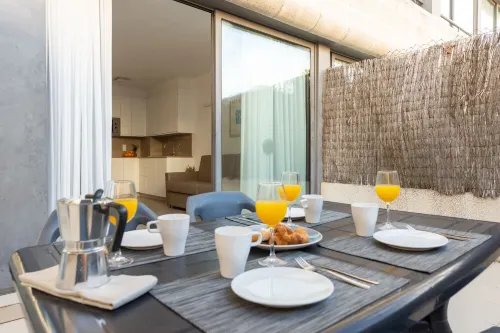 Atenea Park Suites & Apartments Restauration Photos