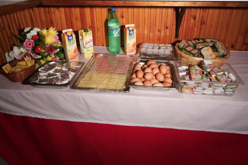 Alma Dining Photos