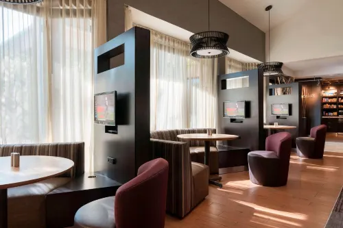 Sonesta Select Los Angeles Torrance South Bay Business Photos