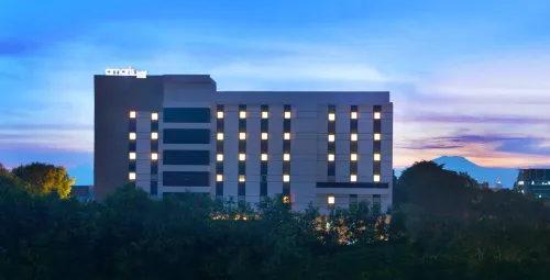 Amaris Hotel Sriwedari Solo Esterni Photos