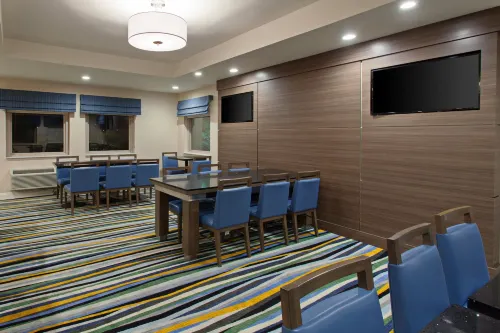Holiday Inn Express San Bernardino - Colton Restauration Photos