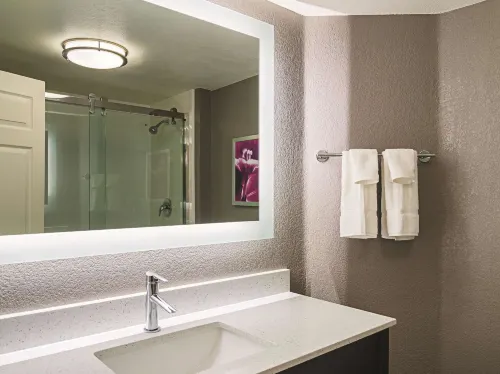 La Quinta Inn & Suites by Wyndham Denver Tech Center Photos