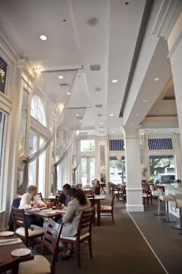 The Lafayette New Orleans by Kasa Dining Photos