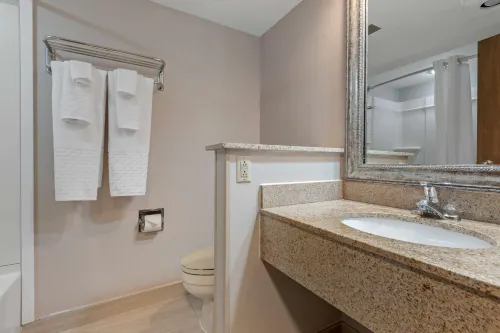 Best Western University Inn Rooms Photos