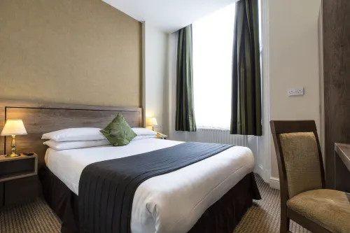 Kensington Gardens Hotel Photos