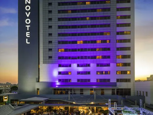 Novotel Istanbul Zeytinburnu Exterior Photos