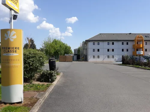 Hôtel Première Classe Orléans La Chapelle Saint Mesmin Espaces publics Photos