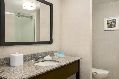 Hampton Inn & Suites Exeter Chambres Photos