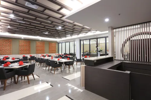 Harper Palembang Makanan Photos