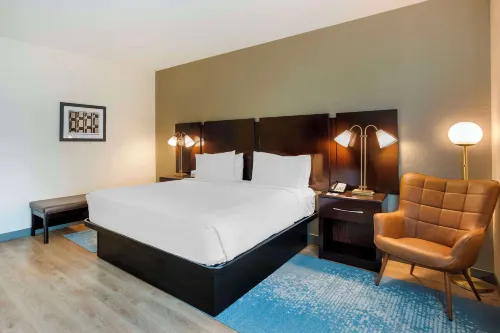 Best Western Plus the Inn at King of Prussia Photos