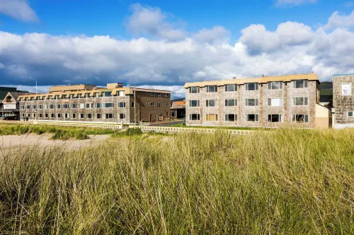 Ebb Tide Oceanfront Inn Near Hotel Photos