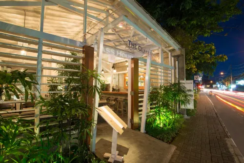 Kejora Suites À proximité de l'hôtel Photos