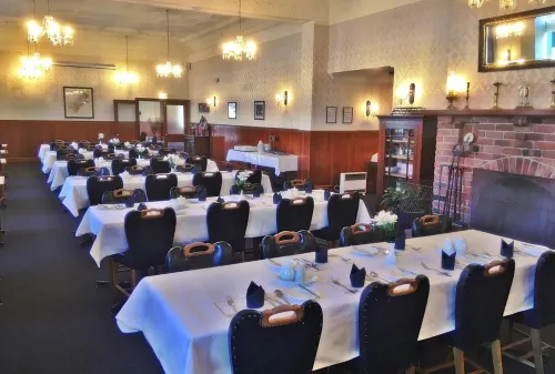Leviathan Hotel Dining Photos