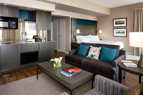 One King West Hotel and Residence Chambres Photos