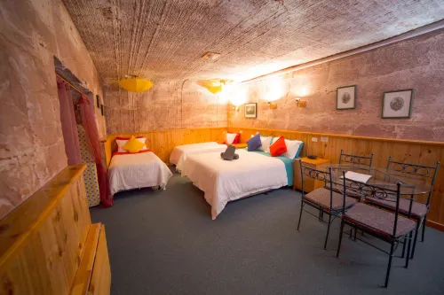 Comfort Inn Coober Pedy Experience Featured Photos