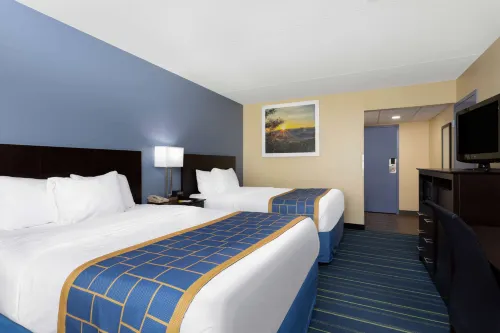 Days Inn by Wyndham Augusta Rooms Photos
