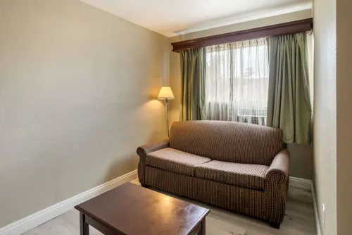 Quality Inn & Suites El Cajon San Diego East Photos