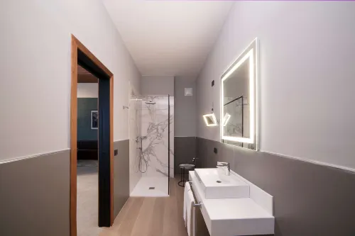 Radisson Hotel Nola Naples Kamar Photos