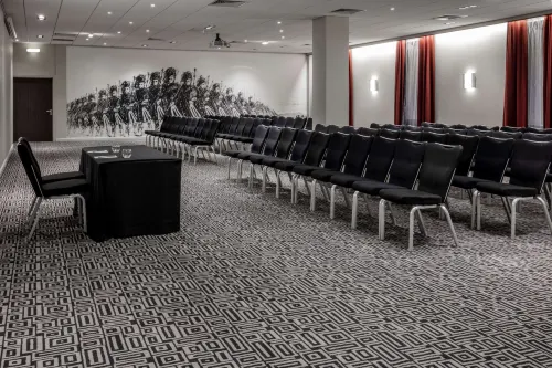 Radisson Blu Hotel Edinburgh City Centre Business Facilities Photos