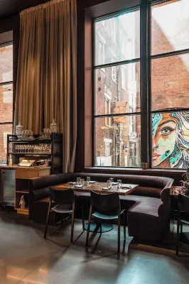 The Bankers Alley Hotel Nashville, Tapestry Collection by Hilton Restauration Photos