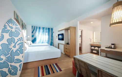 Universal’s Endless Summer Resort – Surfside Inn and Suites Rooms Photos