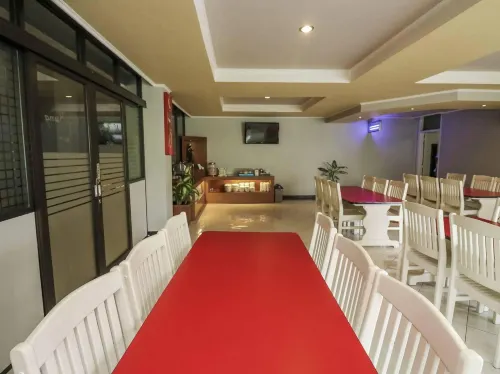 The Yani Hotel Bali Fasilitas Bisnis Photos