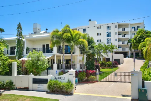 Bellevue At Trinity Beach Extérieur Photos