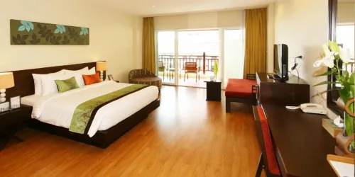 The Heritage Pattaya Beach Resort Zimmer Photos