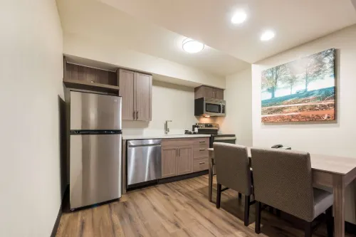 Best Western Fishkill Inn  Suites Rooms Photos
