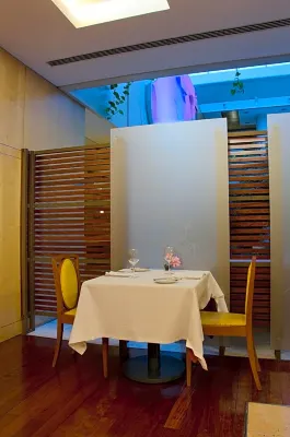 VIP Executive Entrecampos - Hotel & Conference Restauration Photos