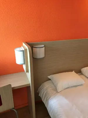 Hôtel Première Classe Montauban Chambres Photos