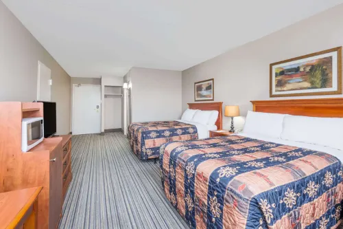 Ramada by Wyndham London Chambres Photos