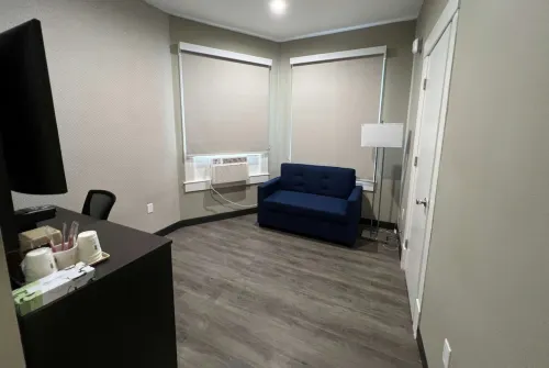 Super 8 by Wyndham San Francisco/Union Square Area Photos