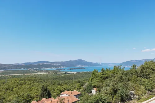 Bayview Hills Luxury Residences Near Hotel Photos