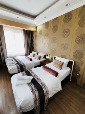Renova Old City Hotel Photos