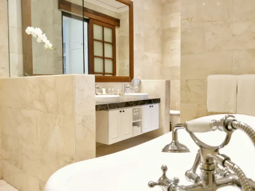 The Colony Hotel Bali Kamar Photos