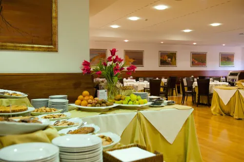 Four Points by Sheraton Siena Restauration Photos