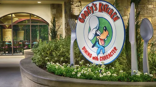 Disneyland Hotel بالقرب من الفندق Photos