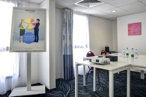 Novotel Paris Suresnes Longchamp Business Facilities Photos