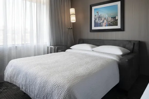 Courtyard Seattle Downtown/Lake Union Rooms Photos