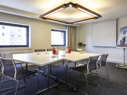 Novotel Annecy Centre Business Photos