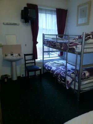 Jesmond International Hotel Zimmer Photos