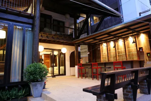 Kampaeng Ngam Hotel Exterior Photos
